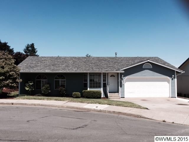 Property Photo: 1779 Redwing Ct NW OR 97304