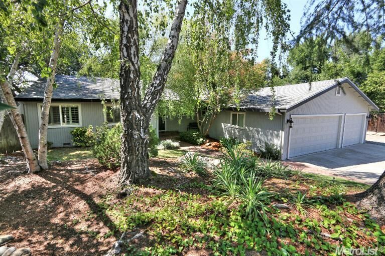 Property Photo:  8620 Sandstone Court  CA 95746 