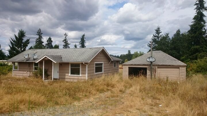 Property Photo:  7807 280th St S  WA 98580 