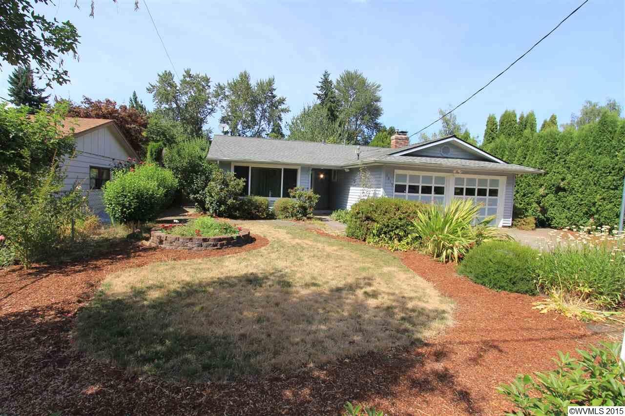 Property Photo: 1815 Aerial Wy SE OR 97302