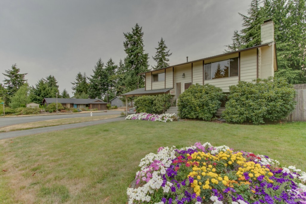 Property Photo: 13603 91st Place NE WA 98034