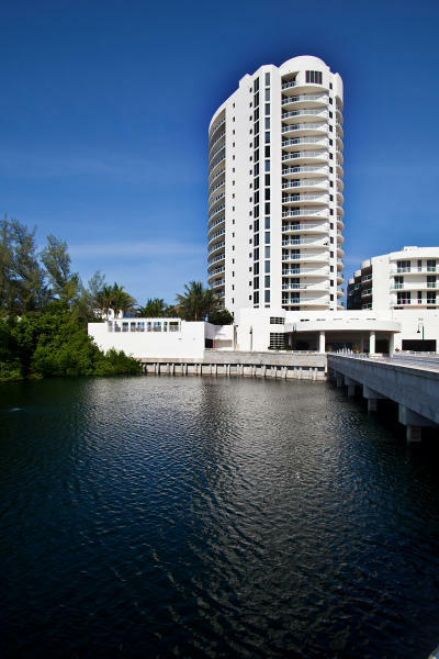 Property Photo: 4600 N Ocean Drive 1103 FL 33404