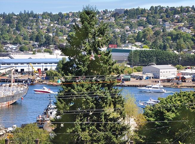 Property Photo: 932 W Emerson 932B WA 98119