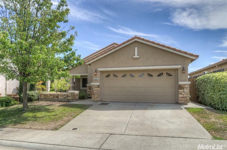 Property Photo:  1607 Latherton Way  CA 95630 