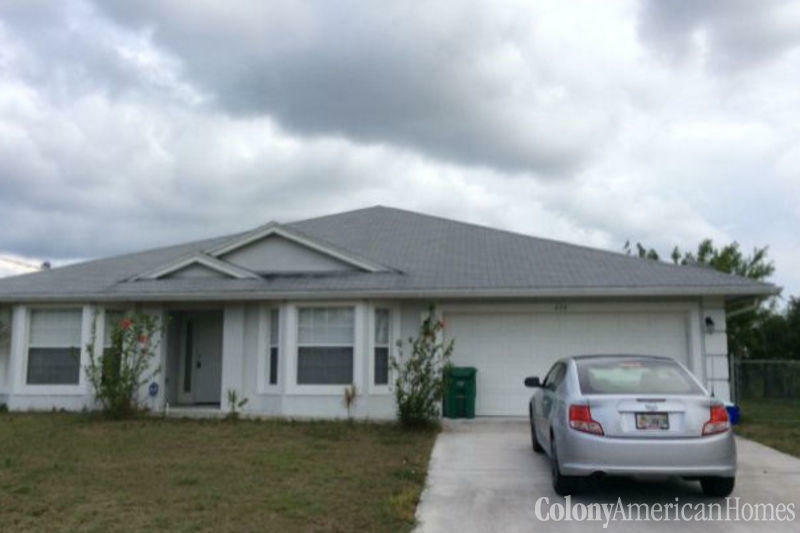 Property Photo:  272 SW Oakridge Drive  FL 34953 