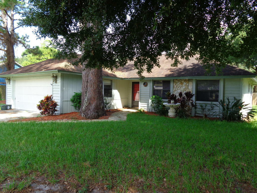 Property Photo: 604 Forest Troll Drive FL 32127