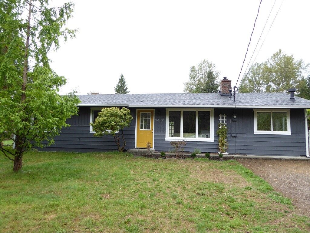 Property Photo: 9402 171st Avenue SE WA 98290