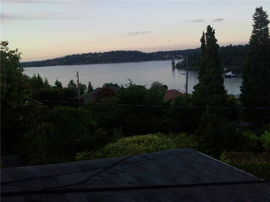 Property Photo: 5220 Seward Park Ave S WA 98118