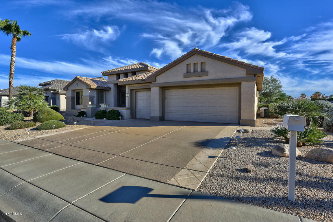 Property Photo:  15851 W Linksview Drive  AZ 85374 