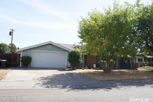 Property Photo: 9432 Tonkin Drive CA 95662
