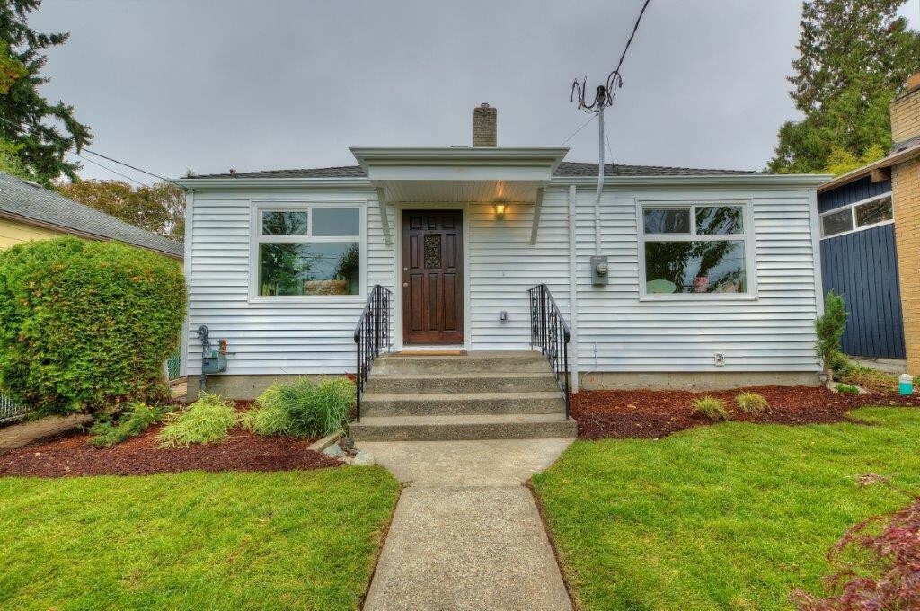 Property Photo: 5146 S Brighton St WA 98118