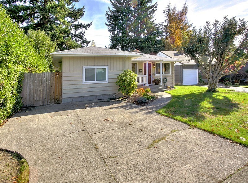 Property Photo: 1635 S Stevens St WA 98405