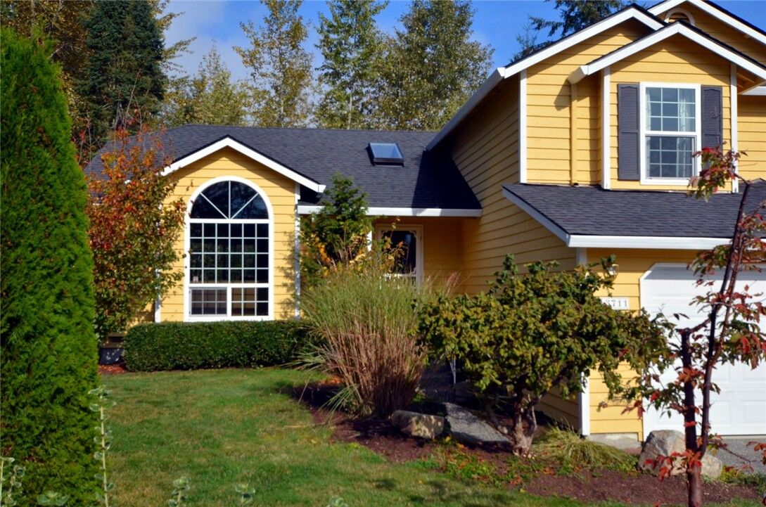 Property Photo:  13711  54th Drive SE  WA 98208 