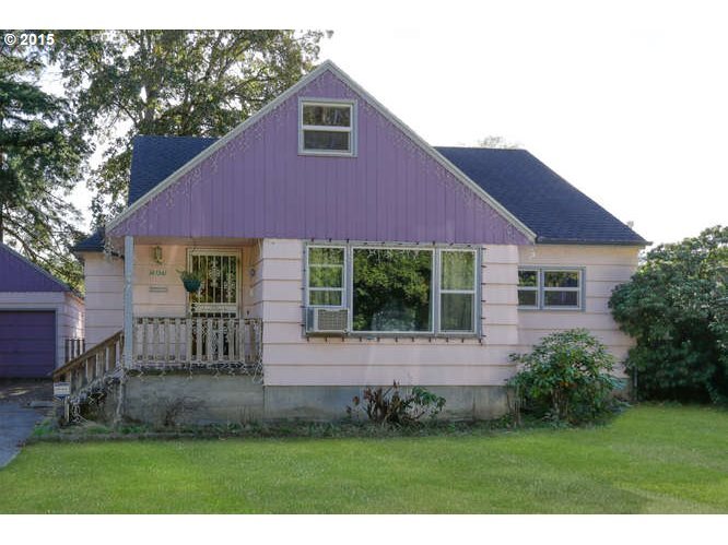 Property Photo: 4734 NE Going St OR 97218