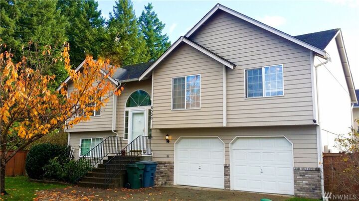 8320 185th St Ct E  Puyallup WA 98375 photo
