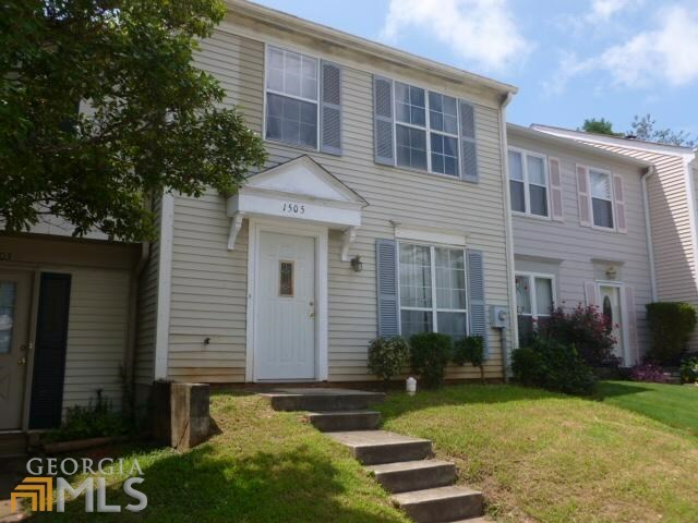 Property Photo:  1505 Kessock Way  GA 30083 