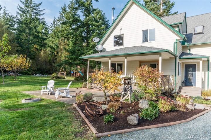 Property Photo:  971 Tanner Rd  WA 98277 