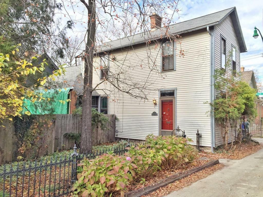 Property Photo: 577 Cedar Alley OH 43206