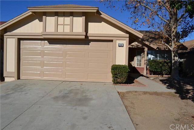 Property Photo:  172 Spectacular Bid Street  CA 92571 