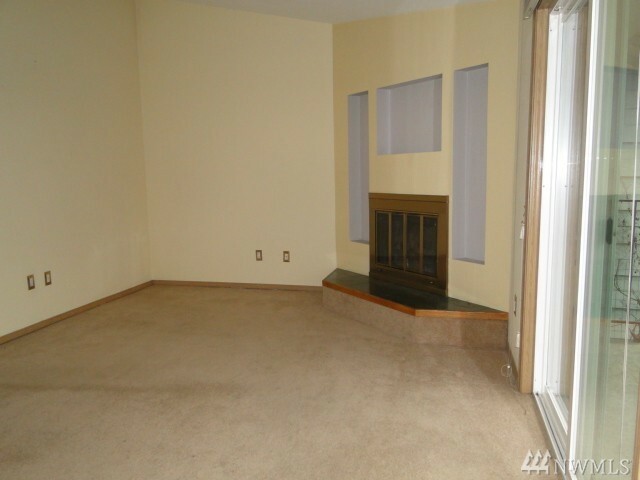 Property Photo:  1872 Central Place S H76  WA 98030 