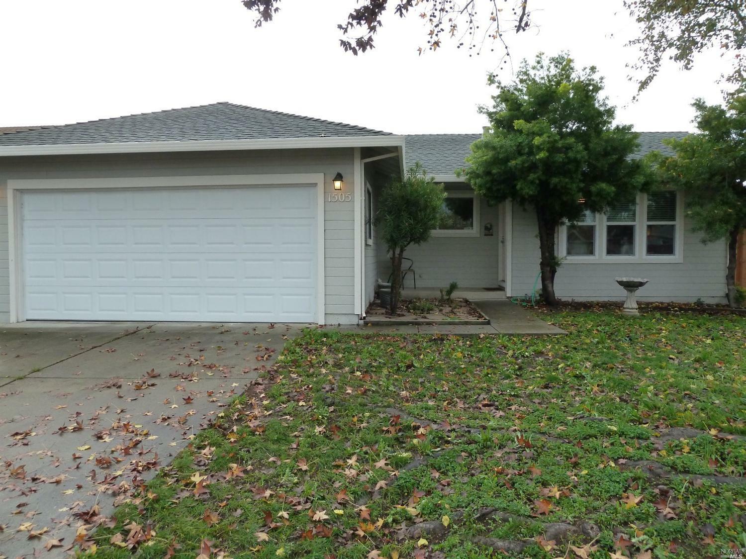 Property Photo: 1505 Casa Loma Way CA 94585