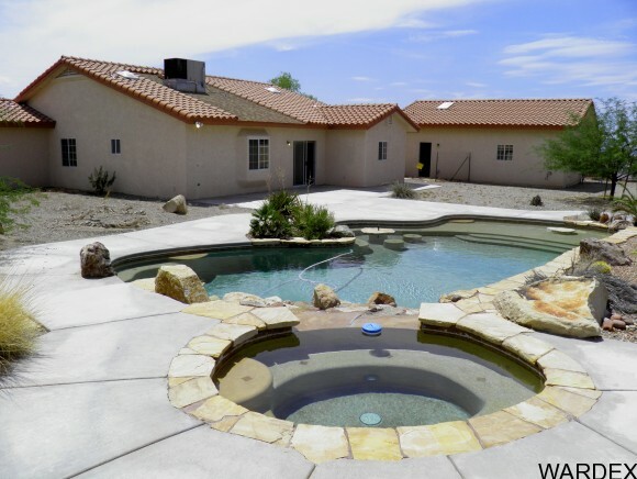 Property Photo:  4059 Little Finger Road  AZ 86406 