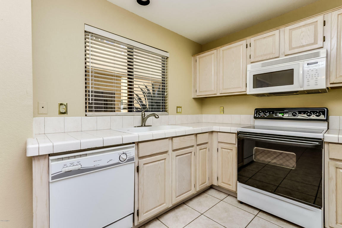 Property Photo:  19400 N Westbrook Parkway 116  AZ 85382 