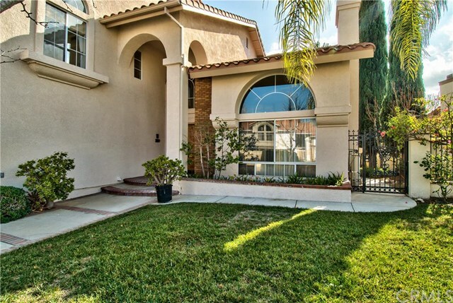 Property Photo:  20330 Via Manresa  CA 92887 