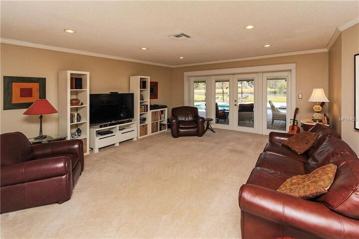 Property Photo:  14019 Lake Bluff Court  FL 33624 