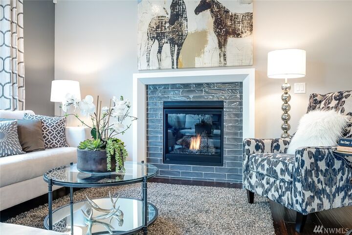 Property Photo: 3721 133rd Place SW 17 WA 98087