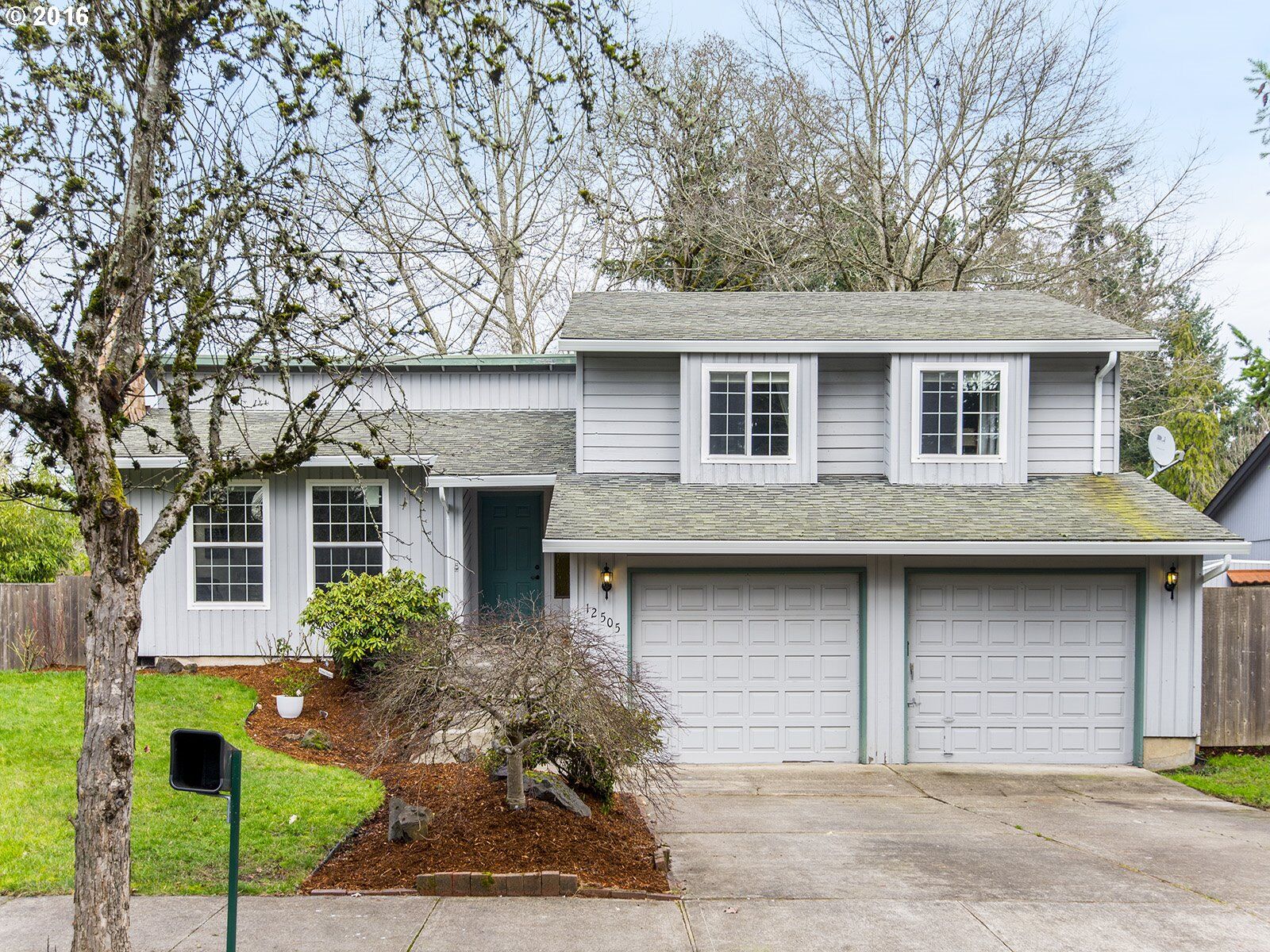 Property Photo: 12505 SW Tiger Lilly Ln OR 97008