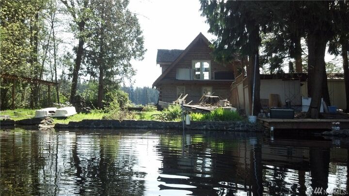 Property Photo:  1234 Lake Sawyer Island  WA 98010 