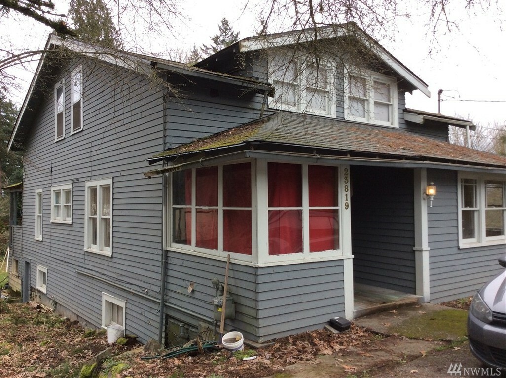 Property Photo: 23819 Meridian Ave S WA 98021