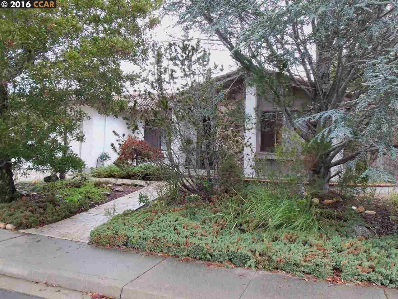 Property Photo:  4 Powder Bowl Ct  CA 94803 