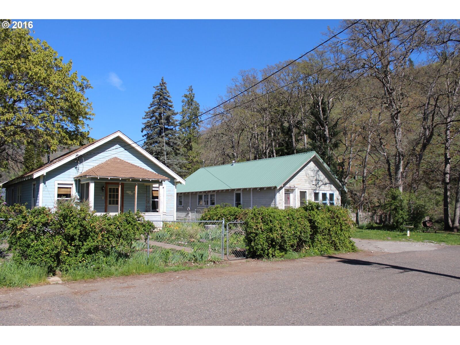 Property Photo:  313 3rd St  WA 98628 