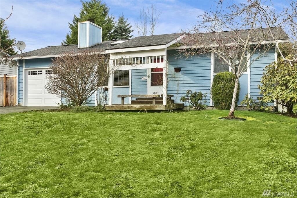 Property Photo:  2215 185th Place SE  WA 98012 