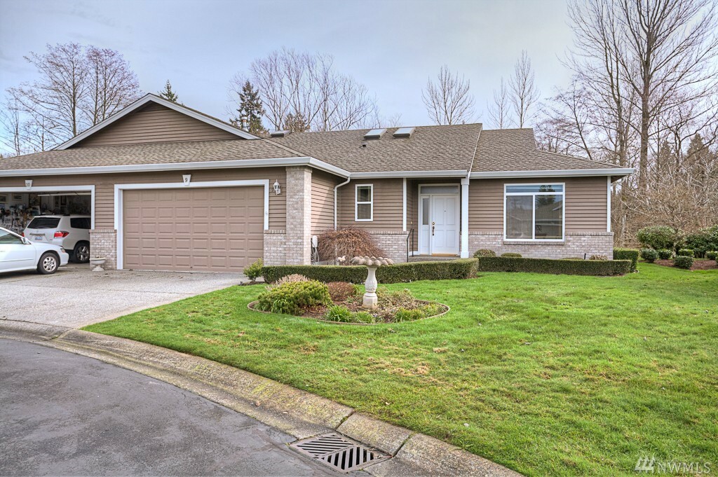 Property Photo:  4632 148th St SW 9  WA 98087 