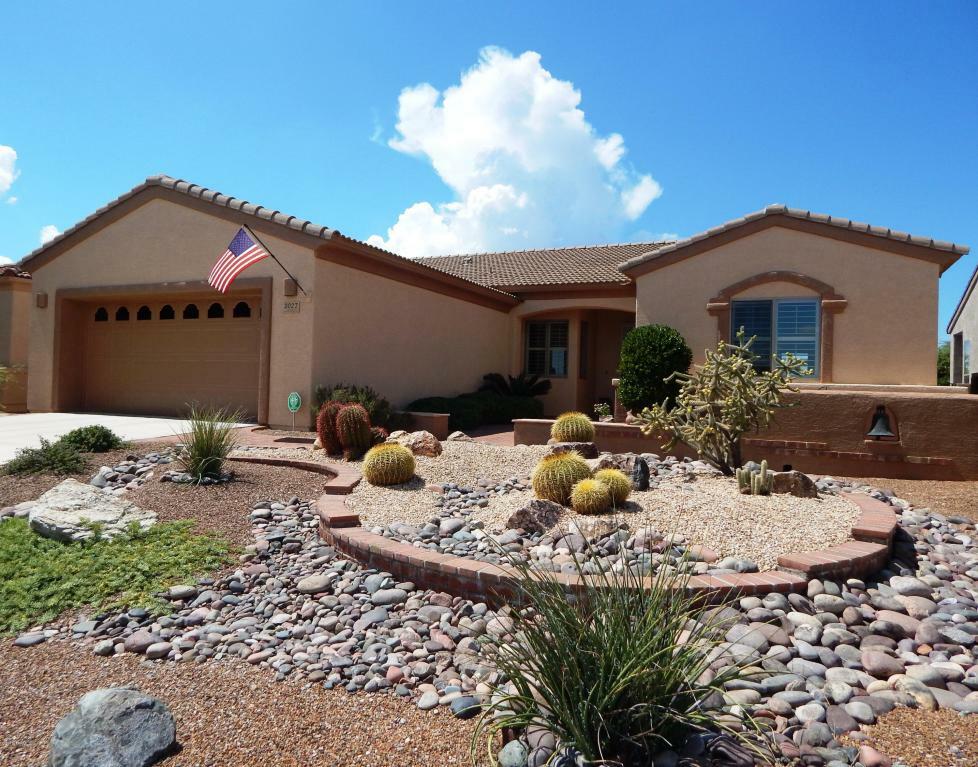 Property Photo:  2027 W Calle Guatamote  AZ 85622 