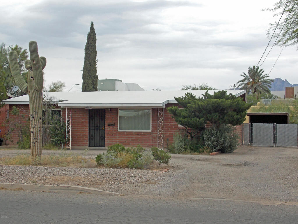 Property Photo:  4709 E Lee Street  AZ 85712 