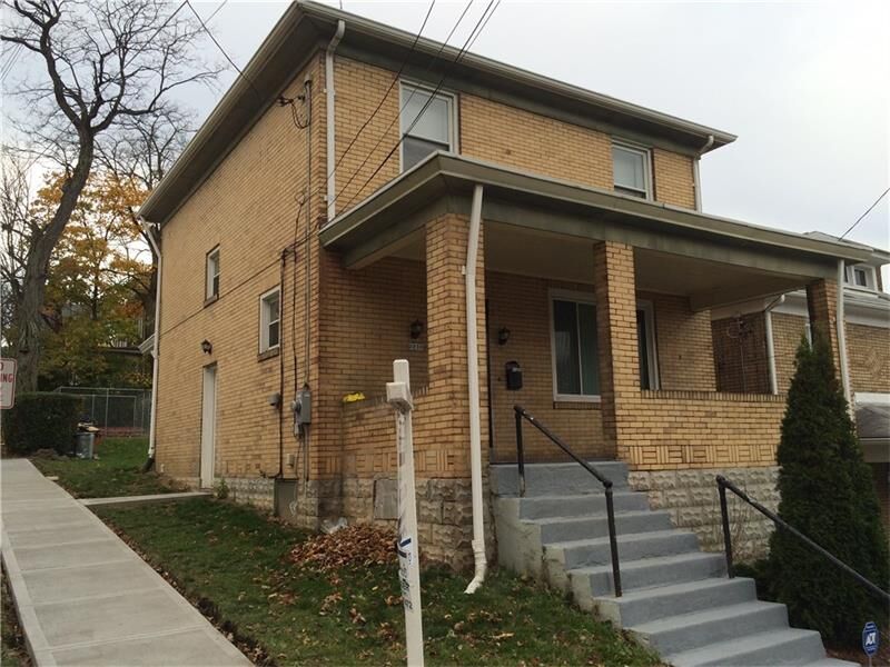 Property Photo:  2238 Hampton  PA 15218 