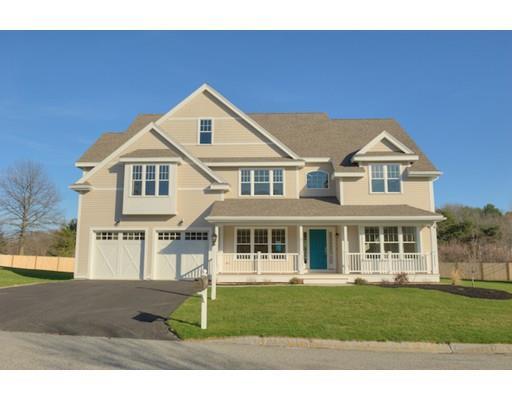 Property Photo: 15 Peach Tree Ln MA 01845