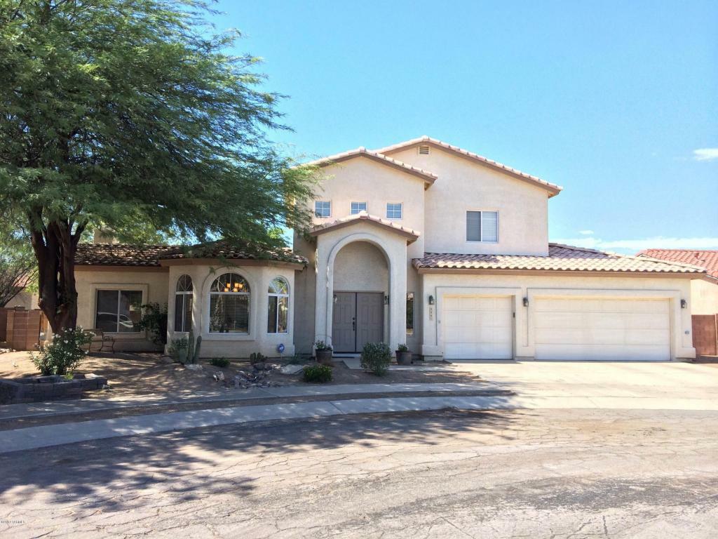 Property Photo:  8881 N Canebrake Place  AZ 85743 