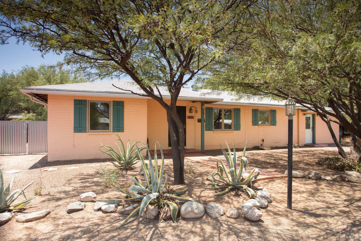 Property Photo:  2902 E Chula Vista Drive  AZ 85716 