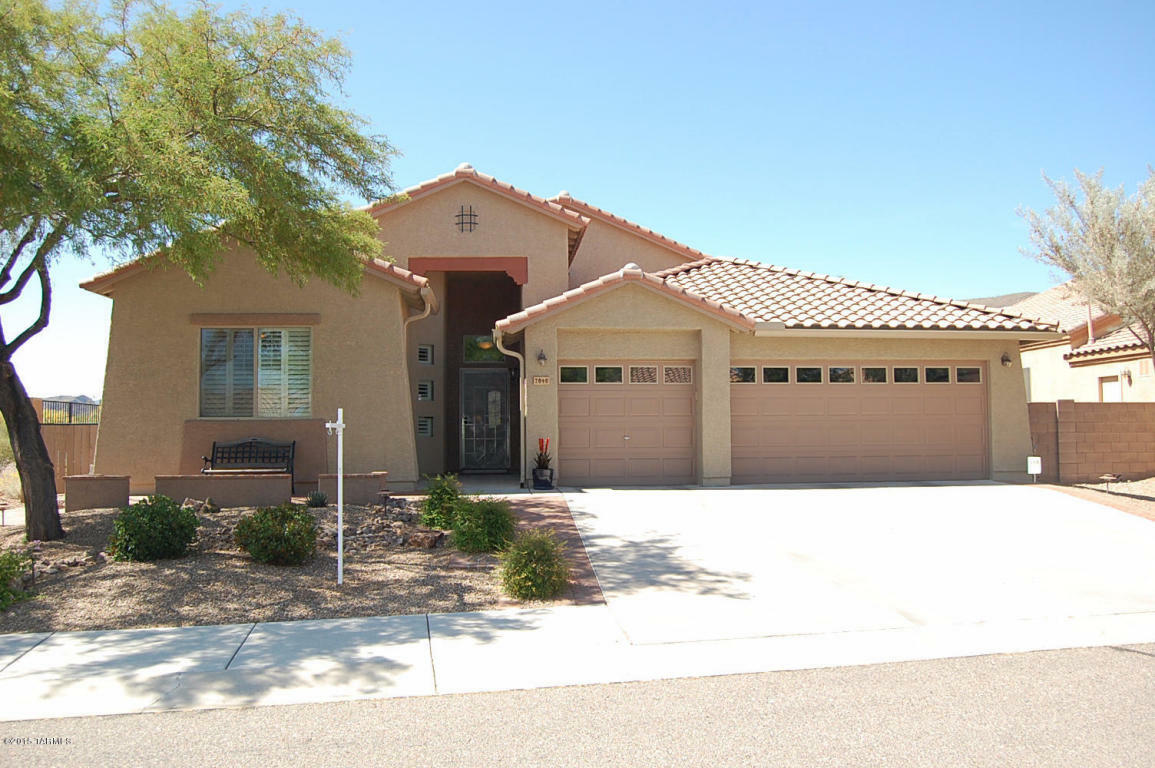 Property Photo: 7848 N Rondure Loop AZ 85743