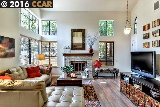 Property Photo: 54 Garden View Ln CA 94523