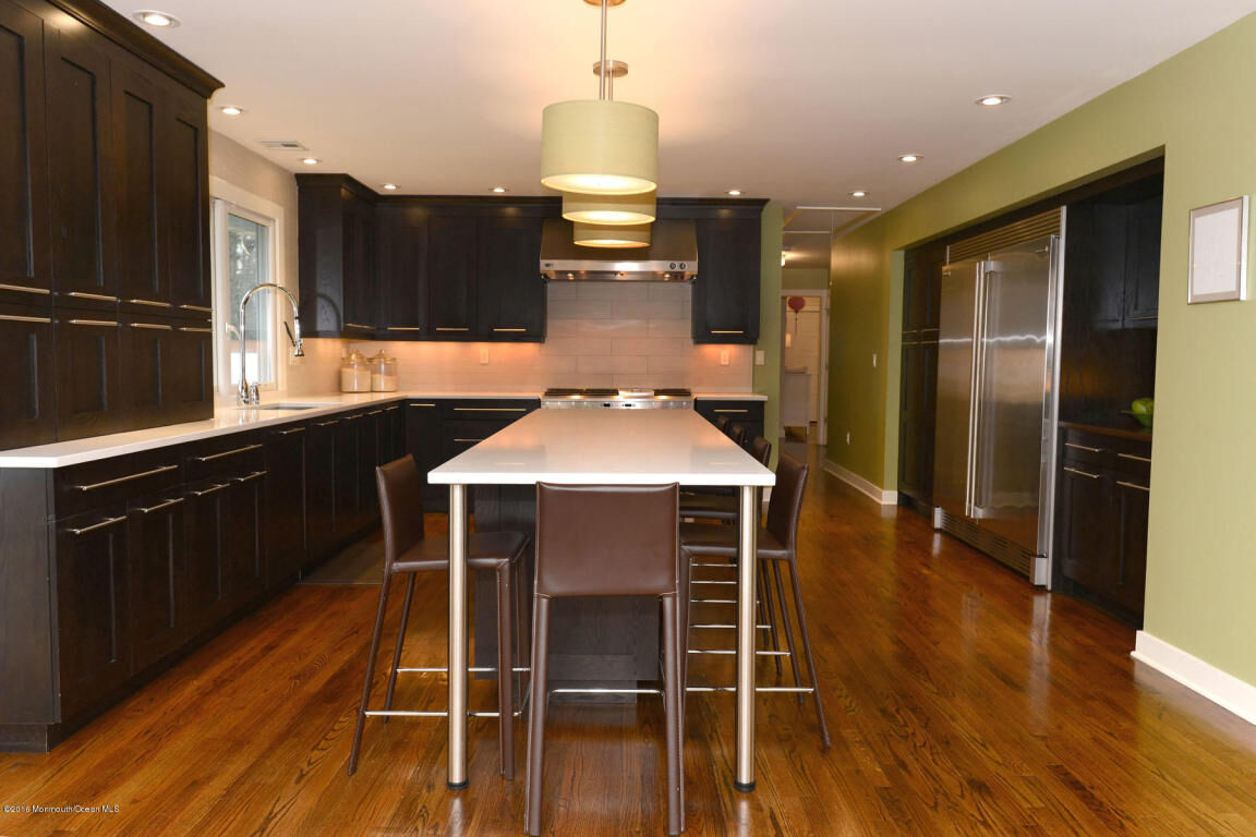 Property Photo:  12 Sunnybank Drive  NJ 07702 