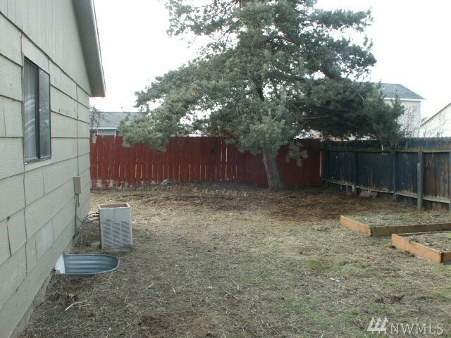 Property Photo:  1696 S Wallace Street  WA 98837 