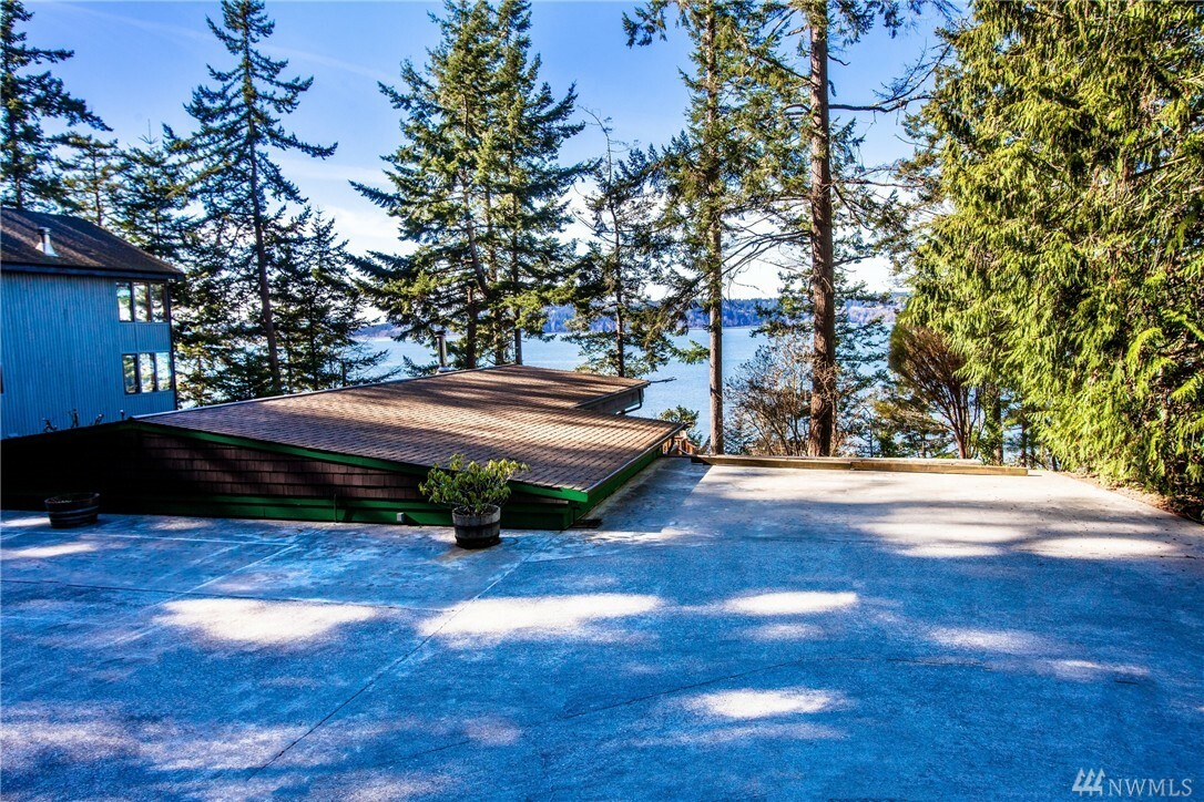 Property Photo:  17474 Golden View Ave  WA 98257 