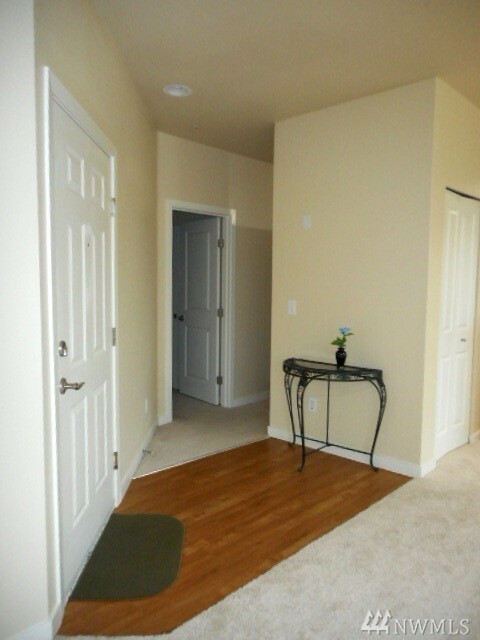 Property Photo: 3918 243rd Place SE F102 WA 98021