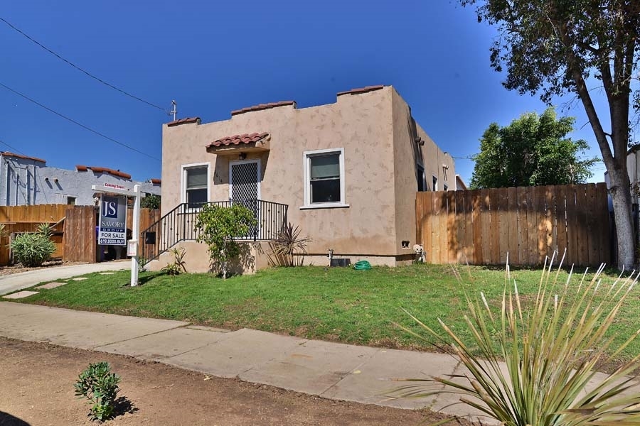 Property Photo:  3614 Dwight Street  CA 92104 